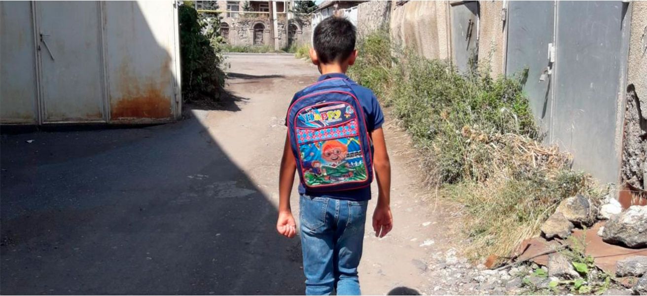 «Քարֆուր Հայաստան»-ի շնորհիվ 150 երեխա կունենա նոր դպրոցական պայուսակ և անհրաժեշտ գրենական պիտույքներ «Քարֆուր Հայաստան»-ի շնորհիվ 150 երեխա կունենա նոր դպրոցական պայուսակ և անհրաժեշտ գրենական պիտույքներ