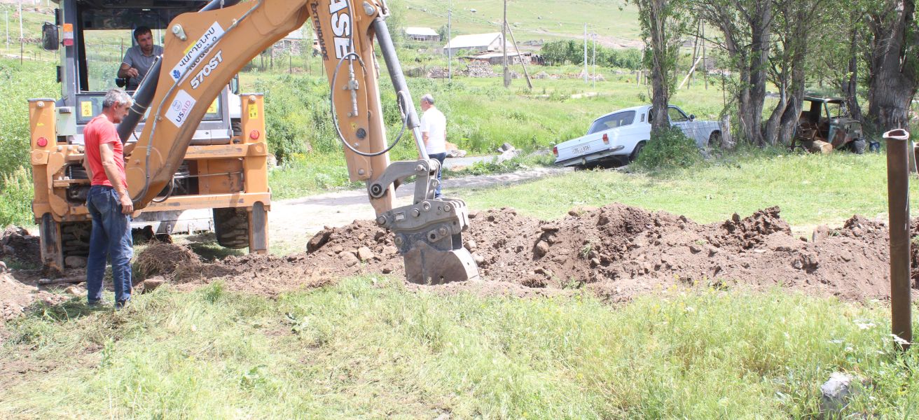 Հույսի փարոս. ջրի մատակարարում Վարդենիսի անապահով ընտանիքներին Հույսի փարոս. ջրի մատակարարում Վարդենիսի անապահով ընտանիքներին